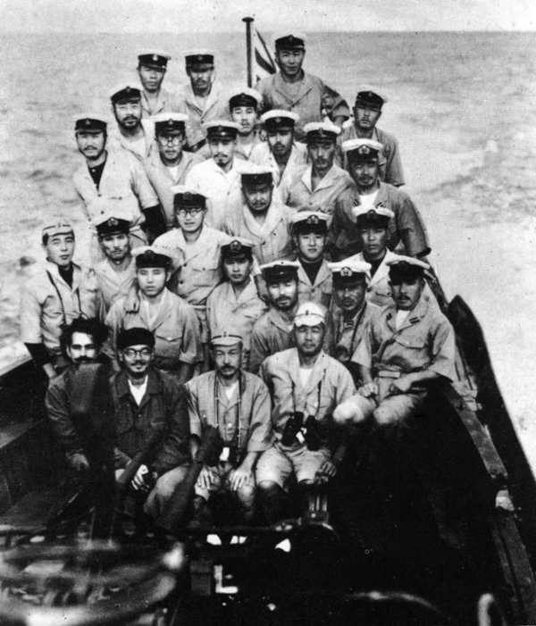 The crew of Japanese submarine with Subhash Chandra Bose.
